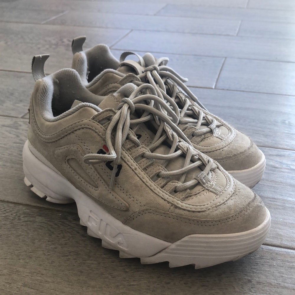 Fila ~ Light Grey Suede Filas